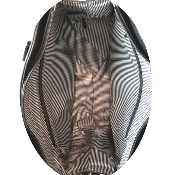 Vegan Plaid Medium Handbag w/ Wristlet - Picture 3 of 4